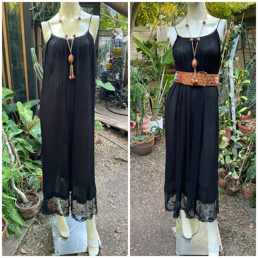 1970’s Pleated Long Sheer Strappy Maxi Dress Nightgown Lace 80s Small